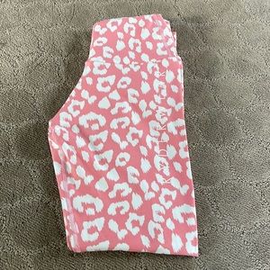 Ryderwear Pink Leopard Print leggings with scrunch bum
